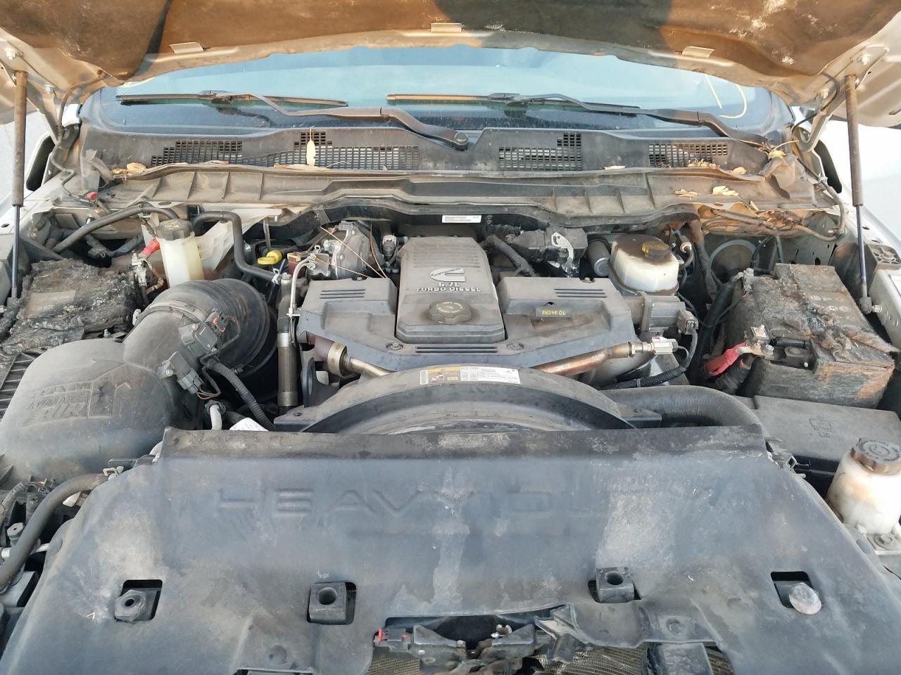 Photo 7 from auction – 2015 RAM 3500 SLT with VIN 3C63R3LL3FG519307