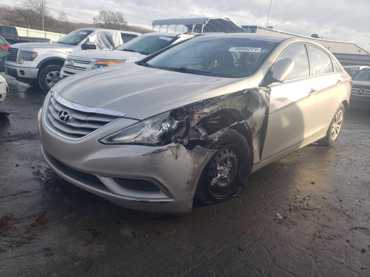 Photo 15 from auction – 2011 HYUNDAI SONATA GLS with VIN 5NPEB4AC1BH054090