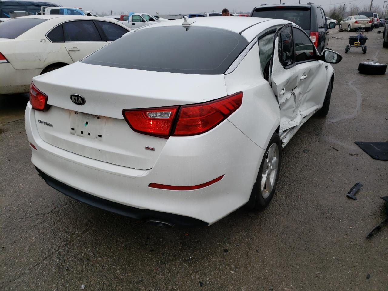 Photo 4 from auction – 2015 KIA OPTIMA LX with VIN KNAGM4A71F5530850