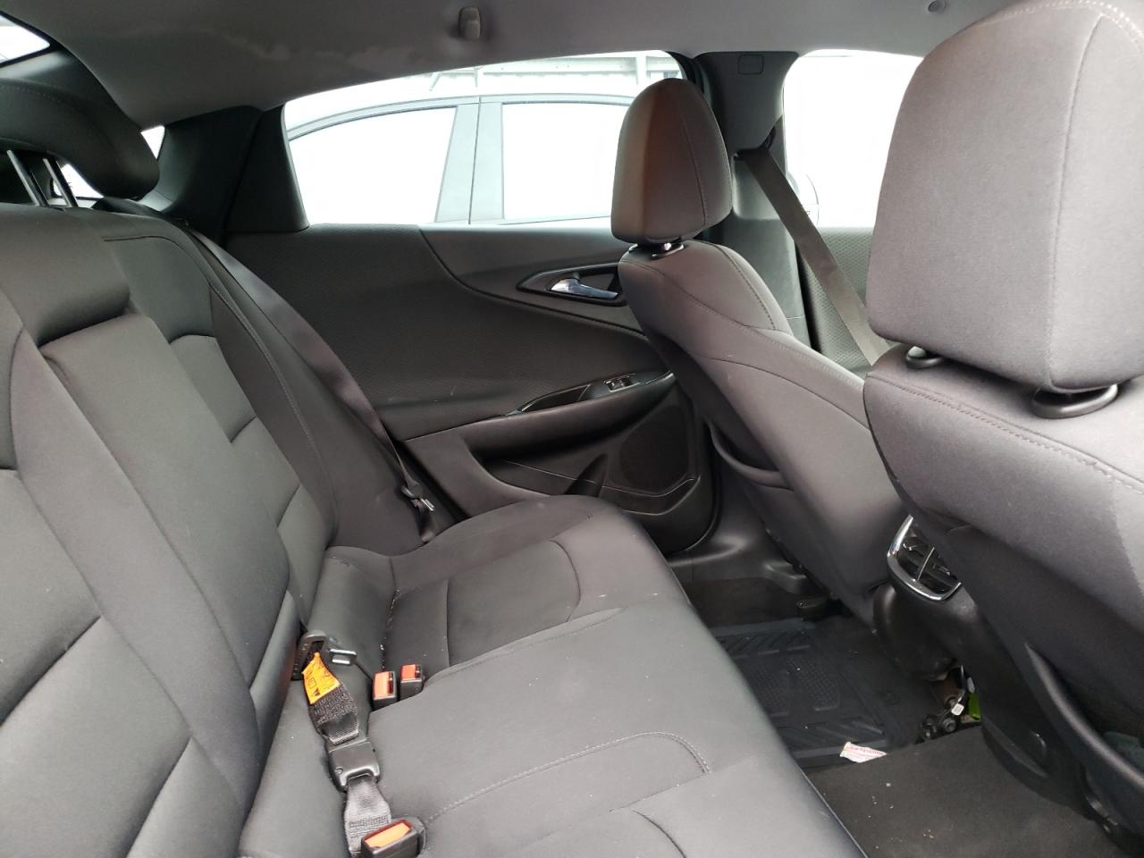 Photo 6 from auction – 2016 CHEVROLET MALIBU LT with VIN 1G1ZE5ST7GF298981
