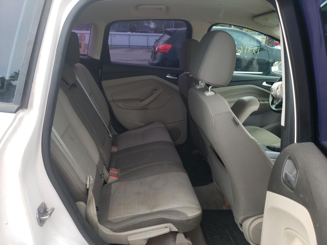Photo 6 from auction – 2013 FORD C-MAX SE with VIN 1FADP5AU8DL504978