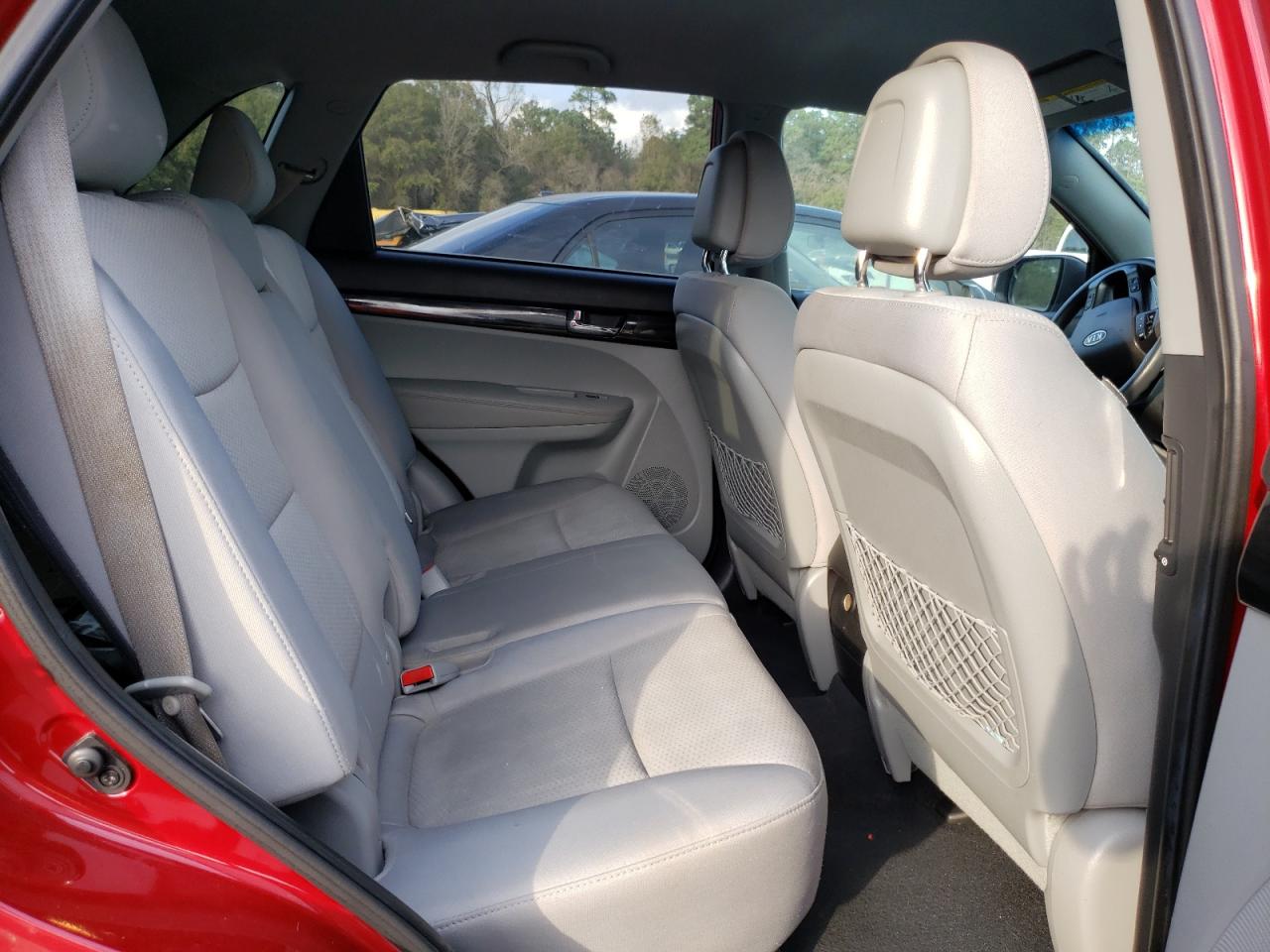 Photo 6 from auction – 2011 KIA SORENTO BA with VIN 5XYKT3A15BG056070