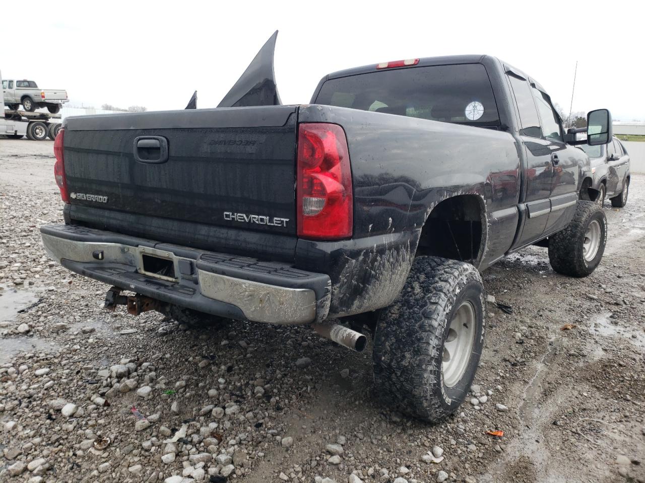 Photo 4 from auction – 2003 CHEVROLET SILVERADO with VIN 1GCEK19T53E267919