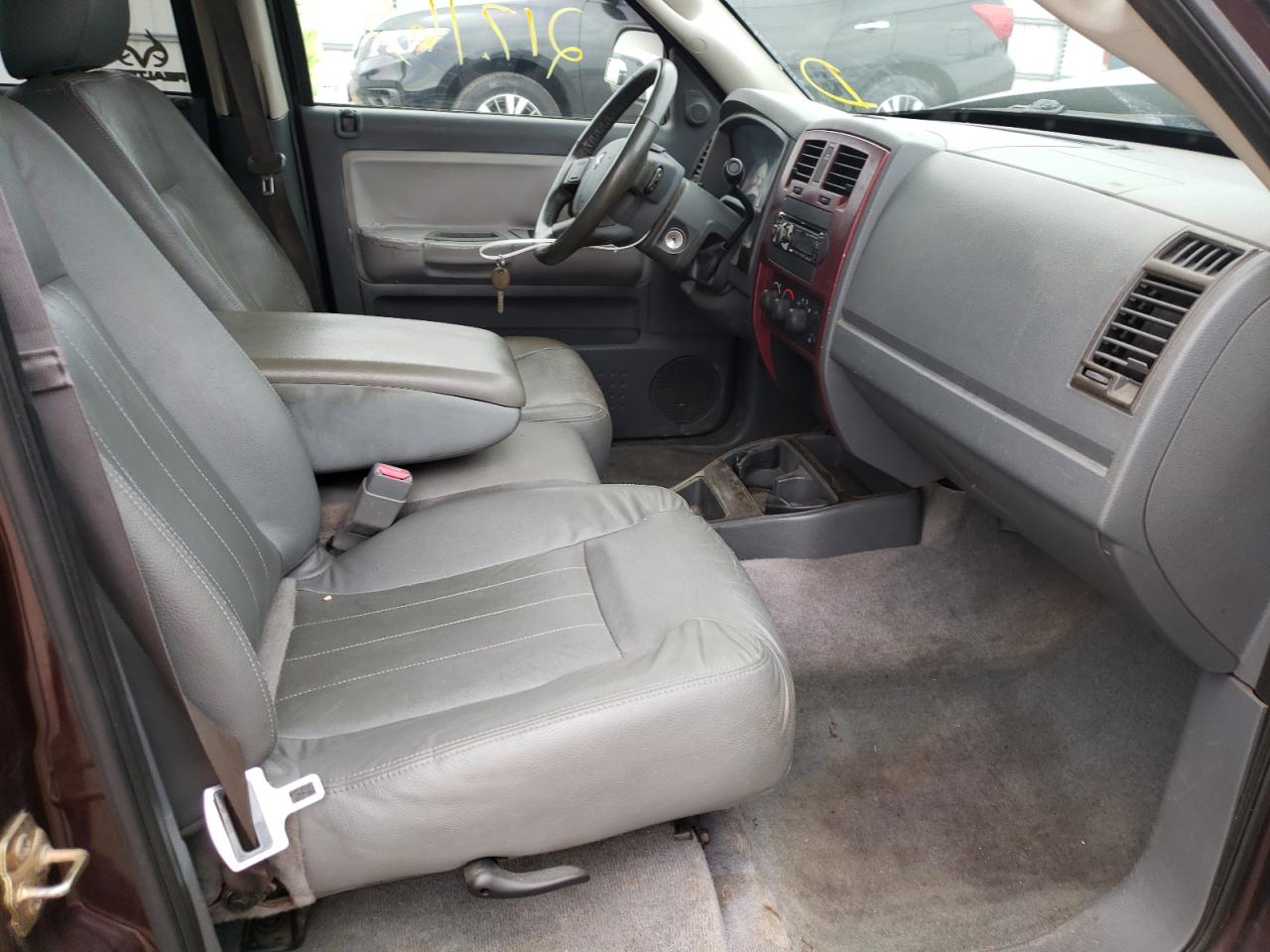 Photo 5 from auction – 2005 DODGE DAKOTA QUA with VIN 1D7HE58J15S318113