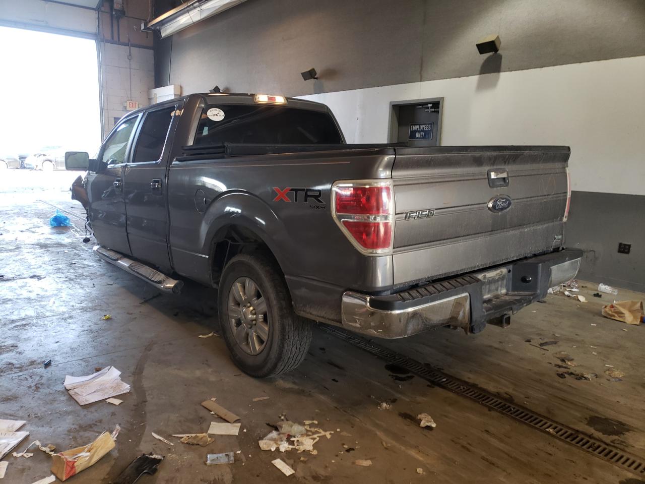 Photo 3 from auction – 2010 FORD F150 SUPER with VIN 1FTFW1EV1AFD67619