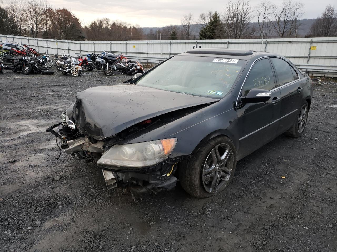 Photo 2 from auction – 2008 ACURA RL with VIN JH4KB16688C002169