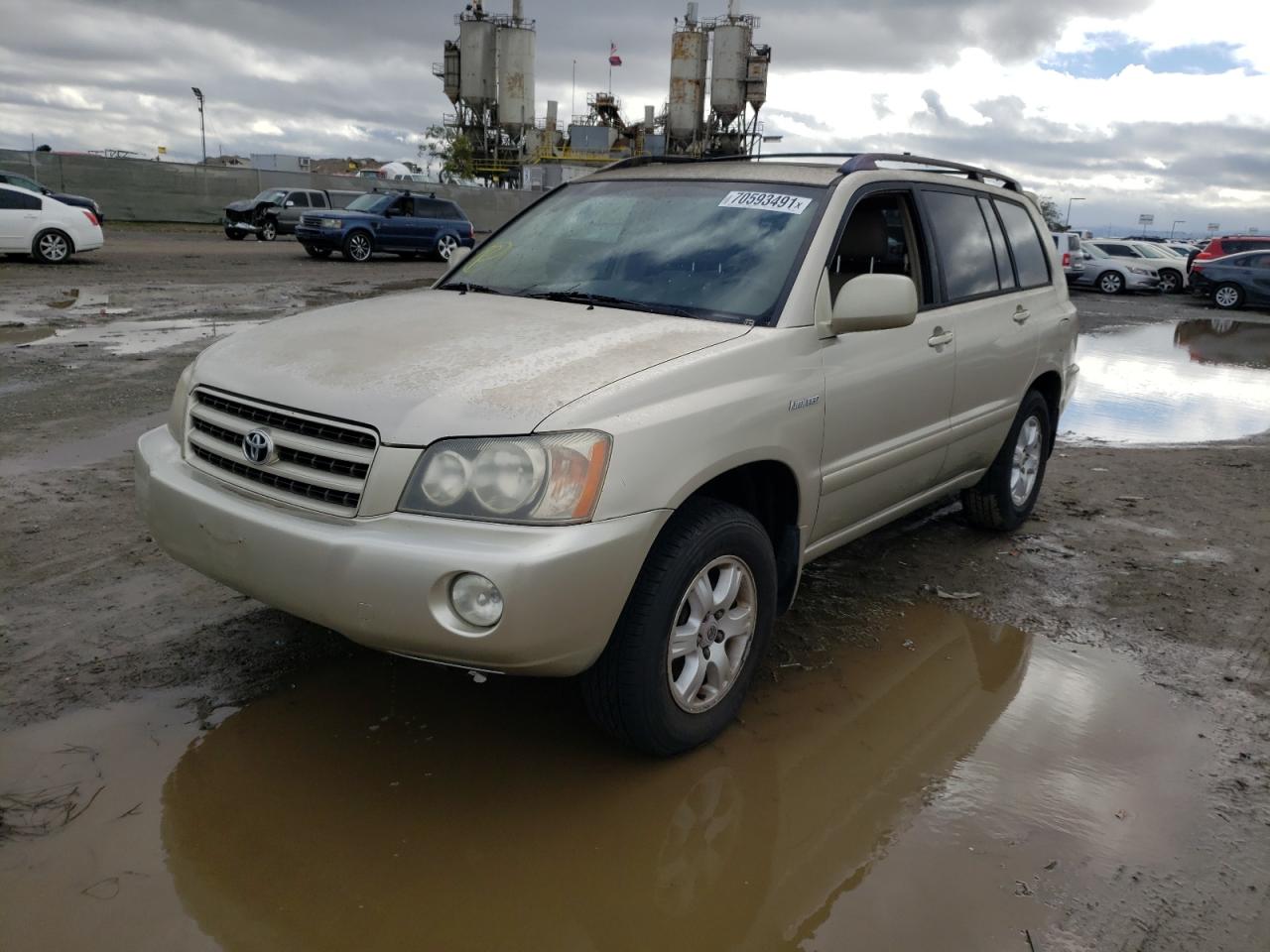 Photo 2 from auction – 2001 TOYOTA HIGHLANDER with VIN JTEHF21AX10006857