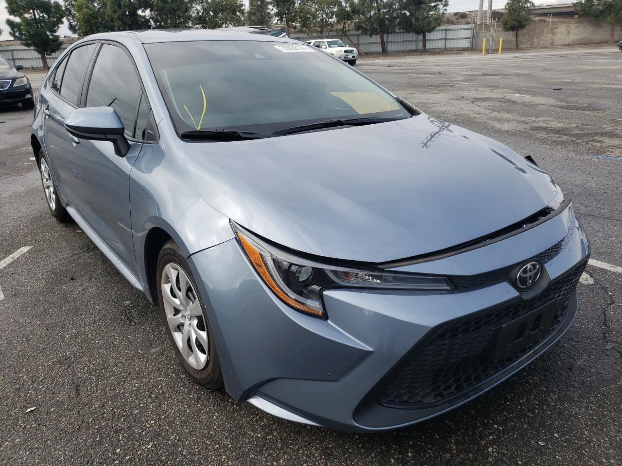 Photo 1 from auction – 2021 TOYOTA COROLLA LE with VIN 5YFEPMAE2MP225227