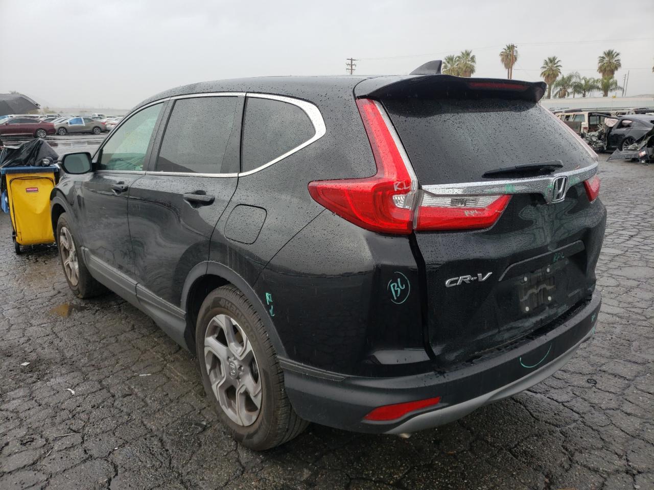 Photo 3 from auction – 2019 HONDA CR-V EX with VIN 7FARW1H56KE032259