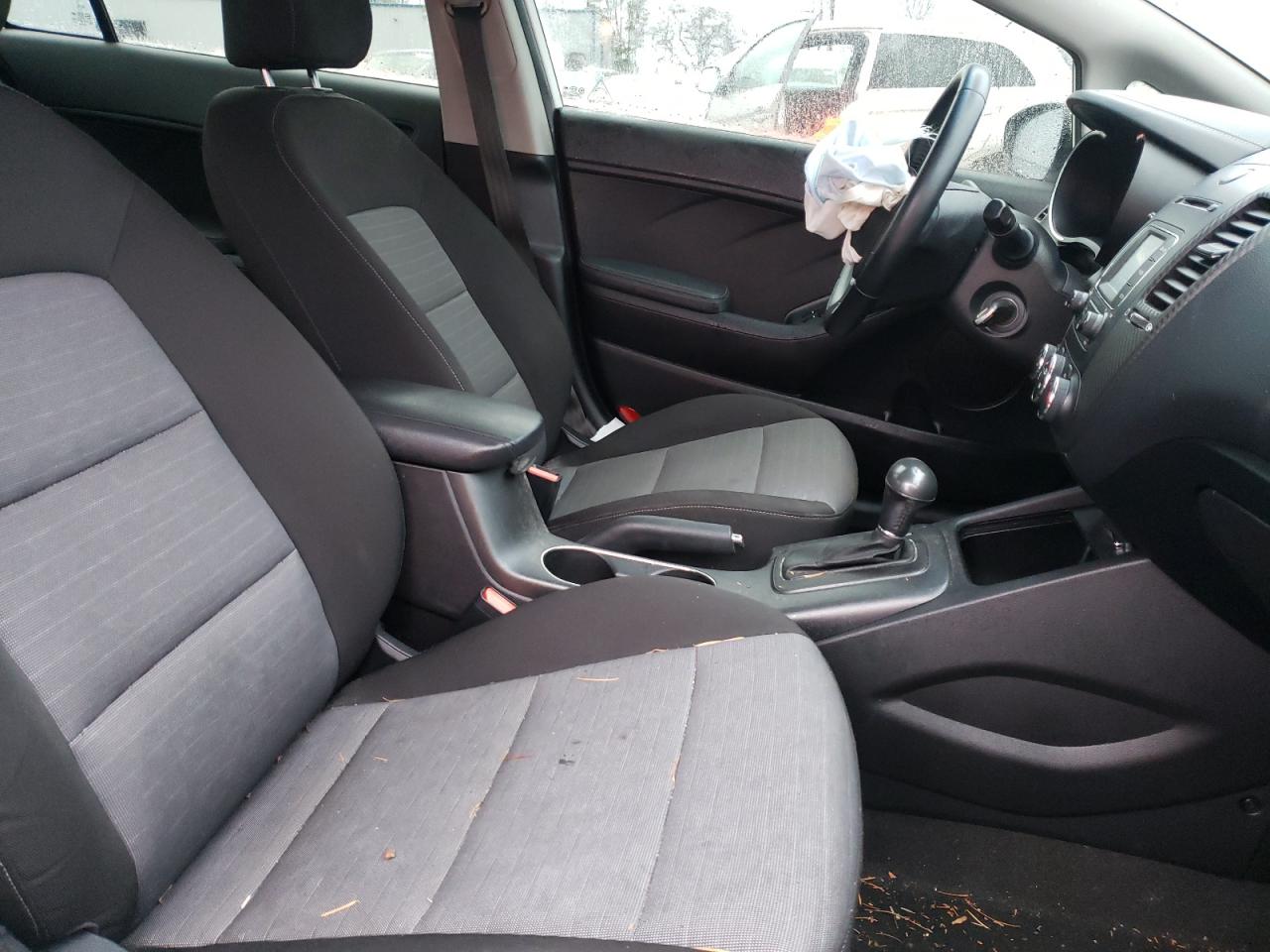 Photo 5 from auction – 2014 KIA FORTE EX with VIN KNAFX4A81E5099288