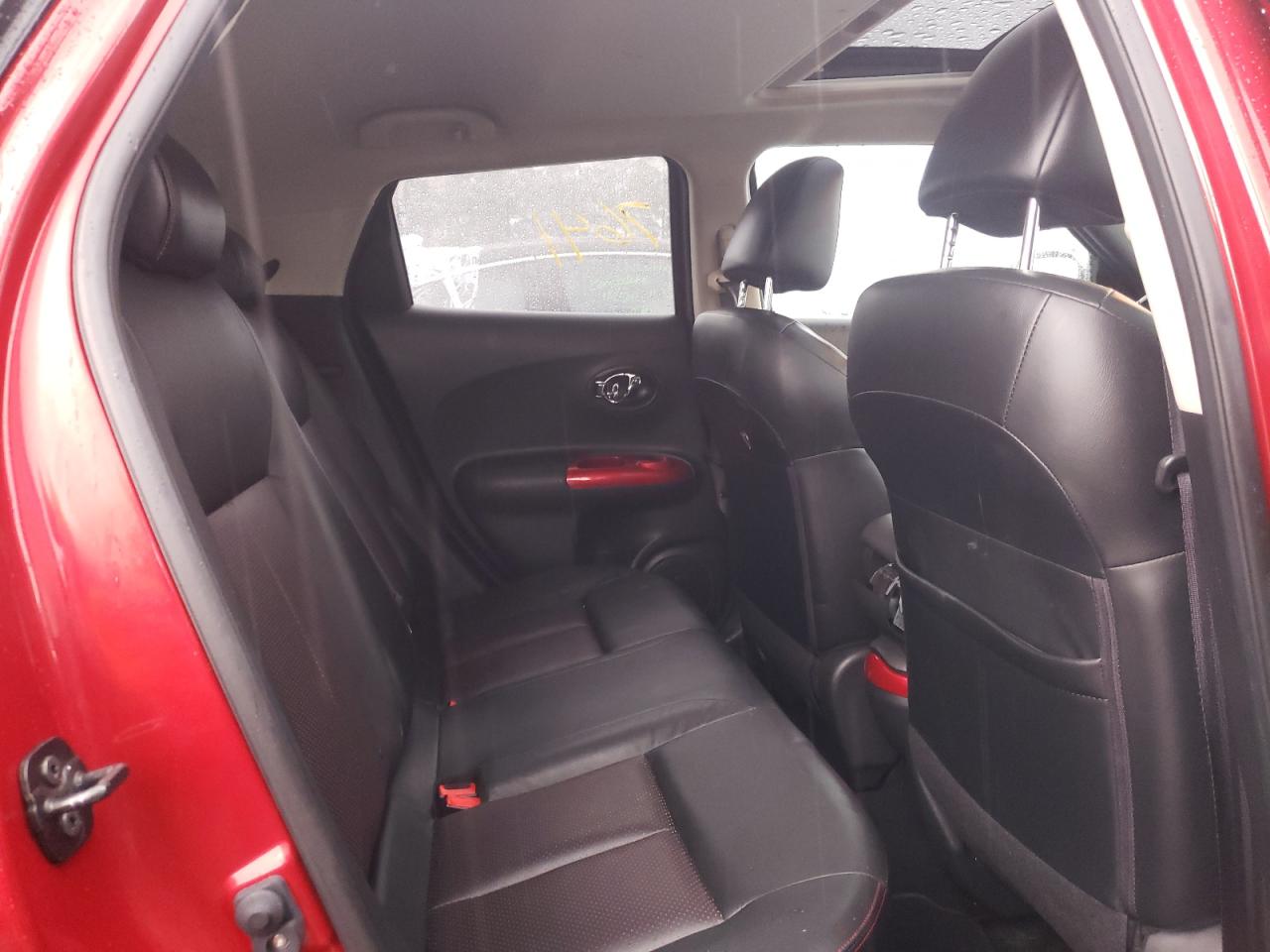 Photo 6 from auction – 2014 NISSAN JUKE S with VIN JN8AF5MR3ET356462
