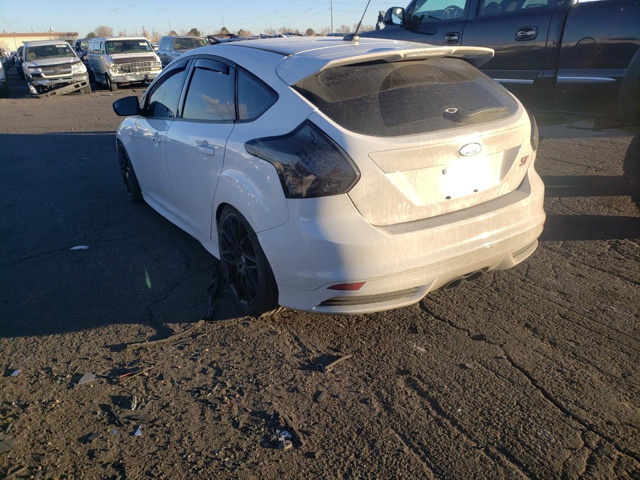 Photo 3 from auction – 2013 FORD FOCUS ST with VIN 1FADP3L90DL319160