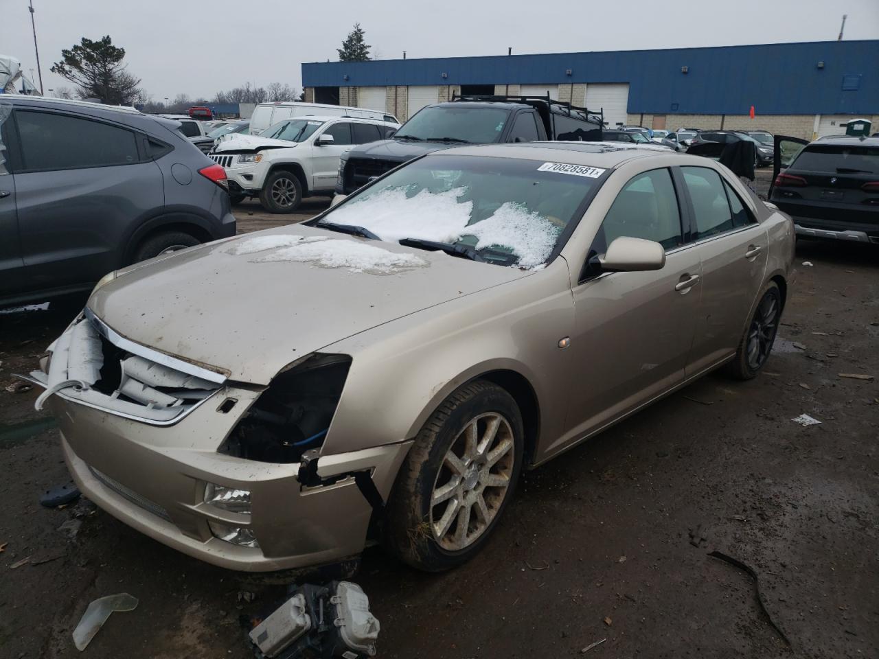 Photo 2 from auction – 2005 CADILLAC STS with VIN 1G6DC67A250235861