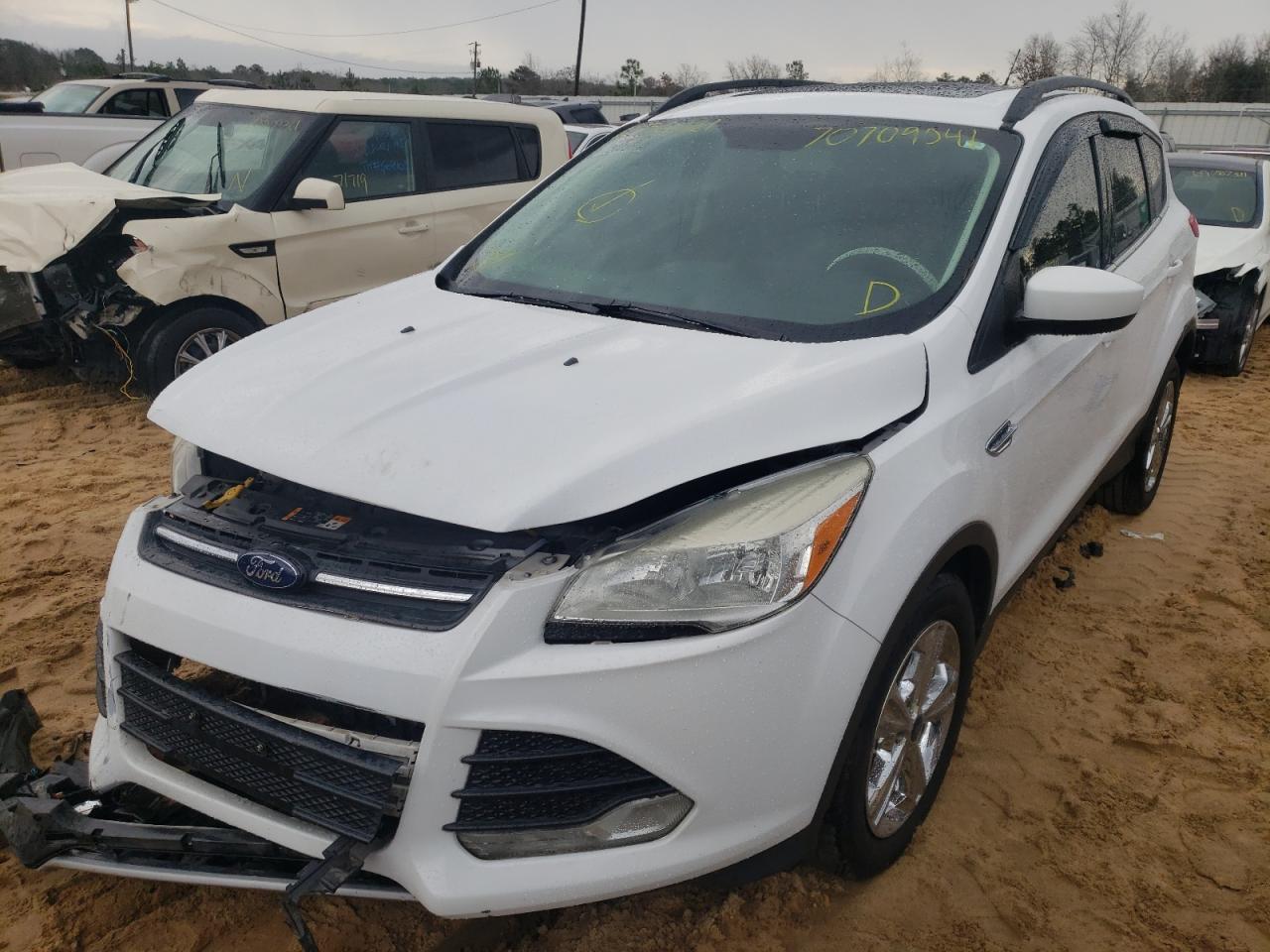 Photo 2 from auction – 2014 FORD ESCAPE SE with VIN 1FMCU0G92EUA73050