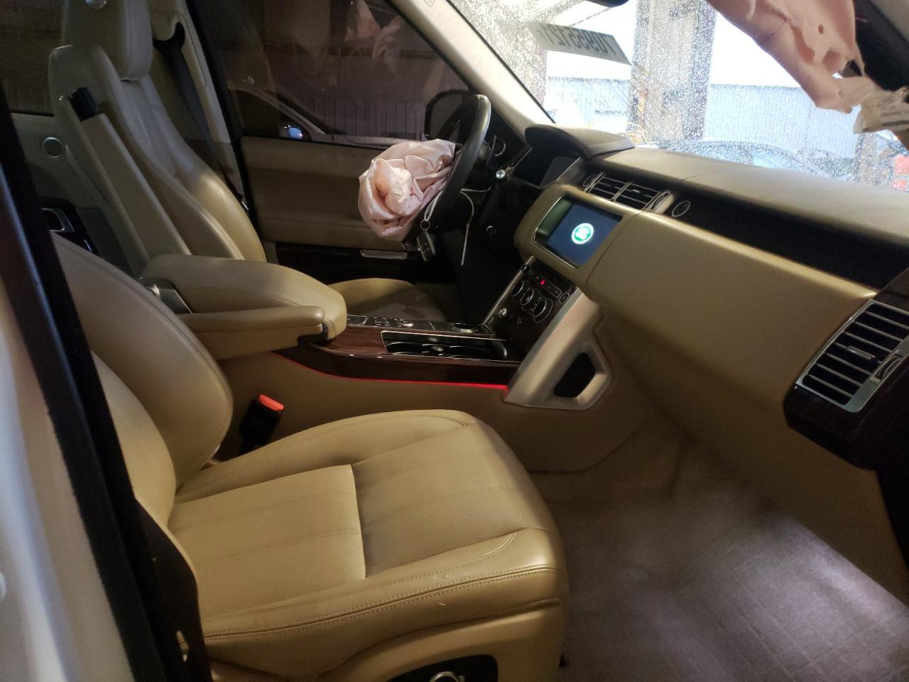 Photo 5 from auction – 2017 LAND ROVER RANGE ROVE with VIN SALGS2FE2HA335041