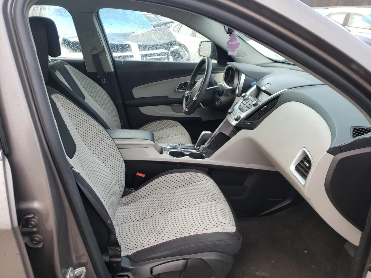 Photo 5 from auction – 2010 CHEVROLET EQUINOX LS with VIN 2CNFLCEW5A6403332