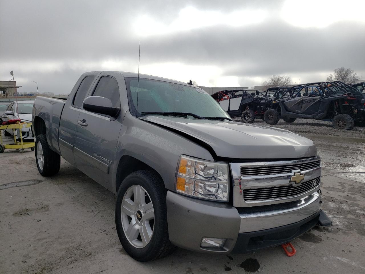CHEVROLET SILVERADO 2008 with VIN 2GCEC19J981130132 - Photo from auction