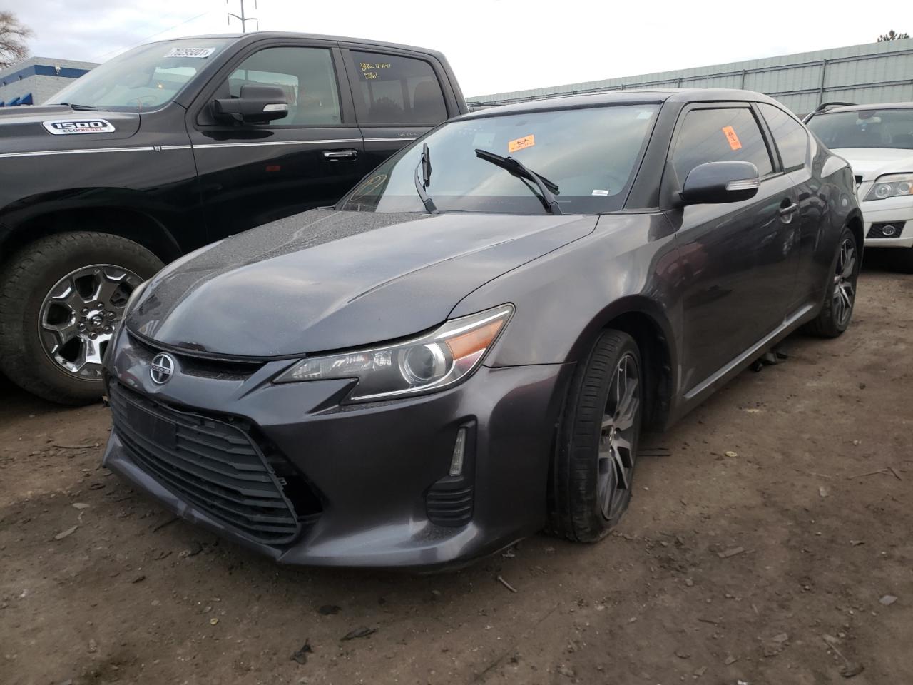 Photo 2 from auction – 2015 TOYOTA SCION TC with VIN JTKJF5C77FJ005765