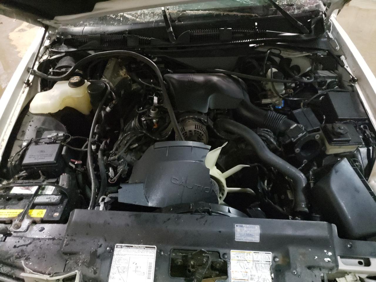 Photo 7 from auction – 1996 MERCURY GRAND MARQ with VIN 2MELM75W4TX666113