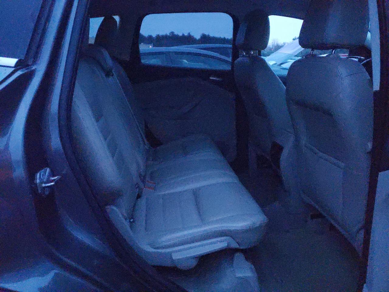 Photo 6 from auction – 2013 FORD ESCAPE SEL with VIN 1FMCU9HX7DUB19679