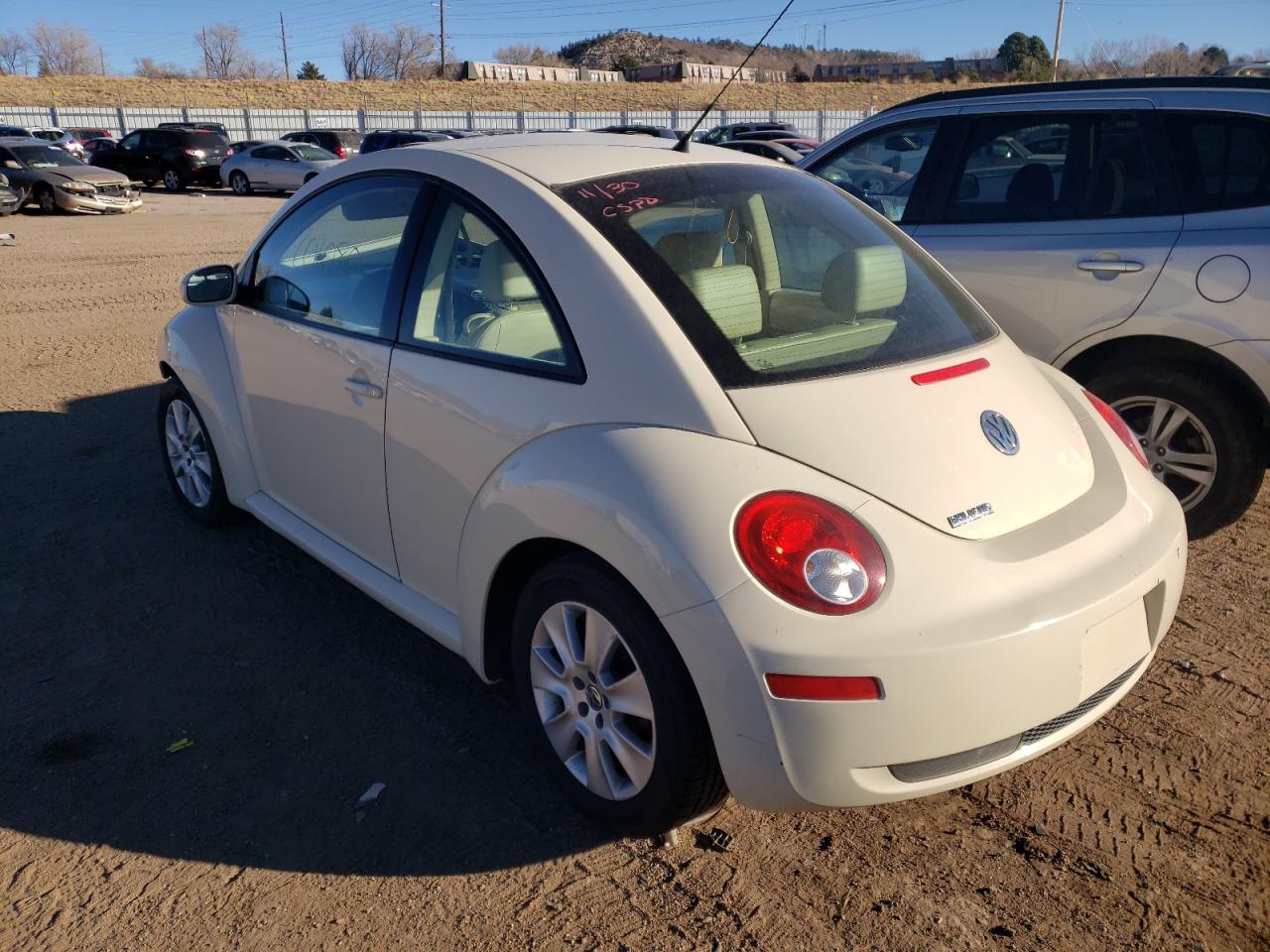 Photo 3 from auction – 2008 VOLKSWAGEN BEETLE with VIN 3VWRW31C68M501870