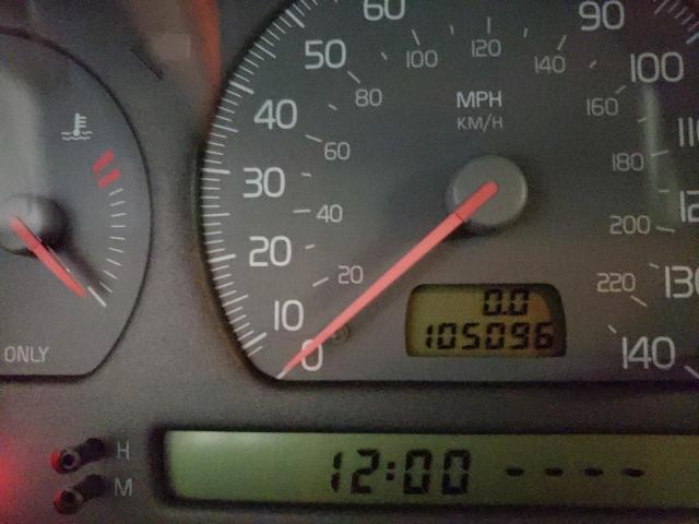 Photo 8 from auction – 1998 VOLVO S70 GLT with VIN YV1LS564XW2428793