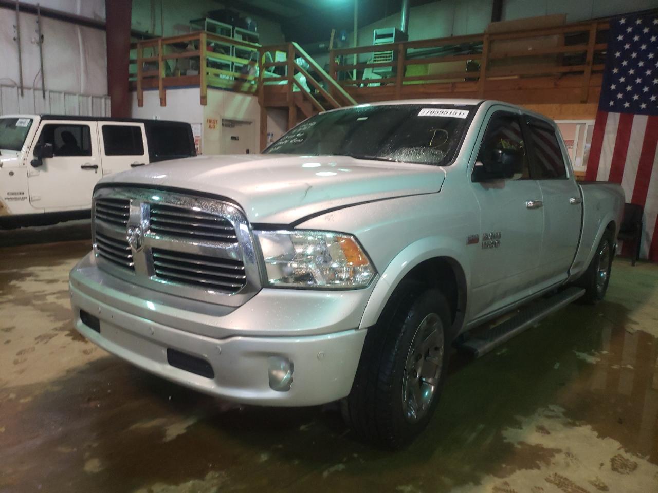 Photo 2 from auction – 2016 RAM 1500 SLT with VIN 1C6RR6TT2GS286137