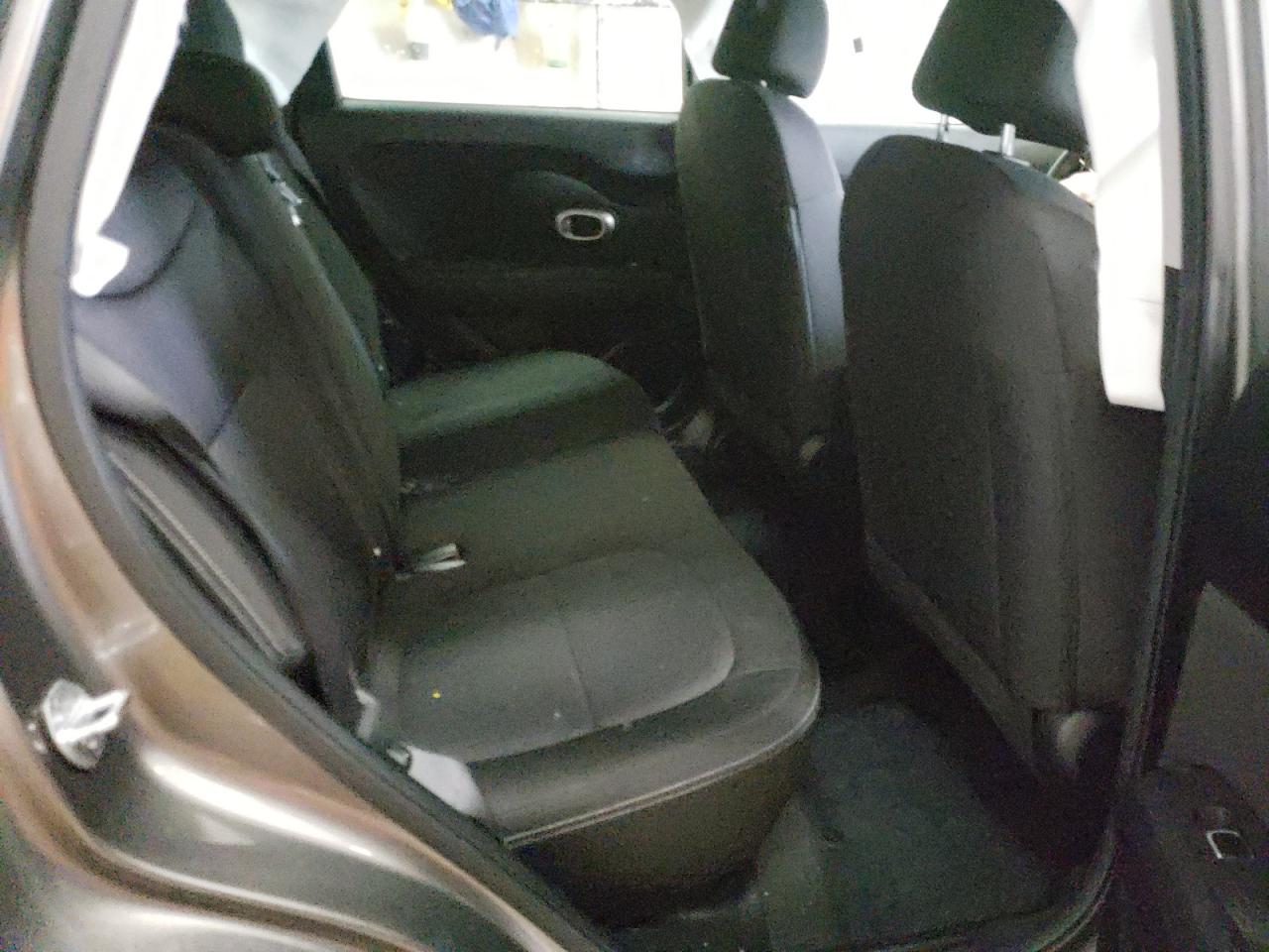 Photo 6 from auction – 2018 KIA SOUL with VIN KNDJN2A26J7574693