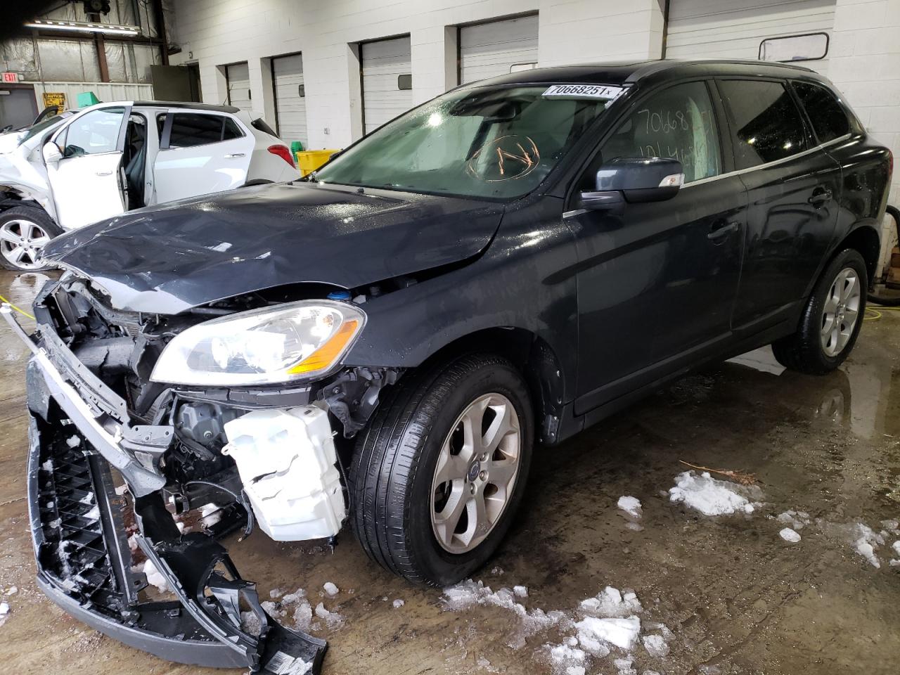 Photo 2 from auction – 2012 VOLVO XC60 T6 with VIN YV4902DZ3C2292924