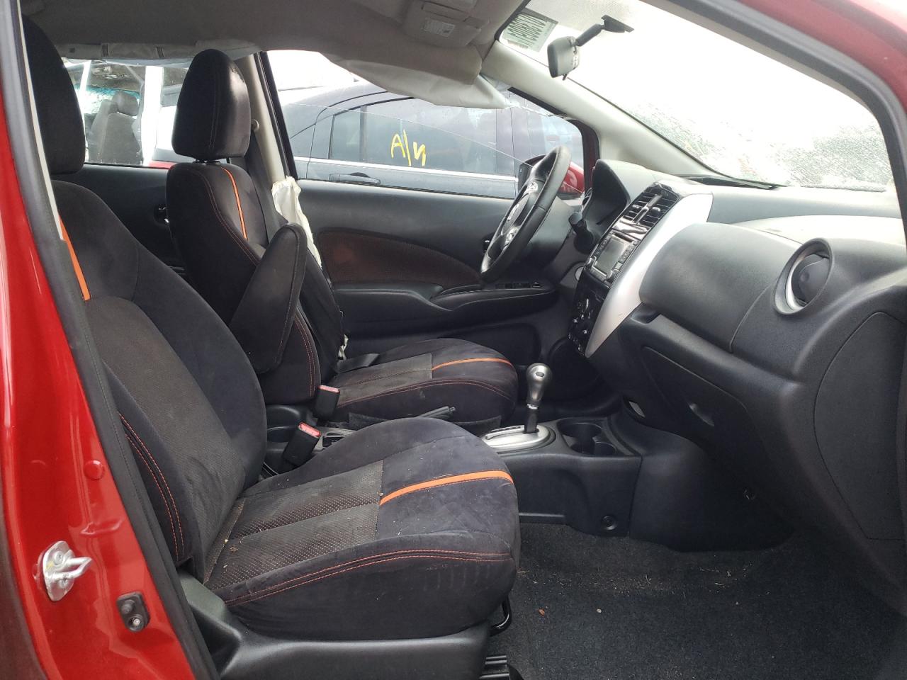 Photo 5 from auction – 2015 NISSAN VERSA NOTE with VIN 3N1CE2CP2FL447415