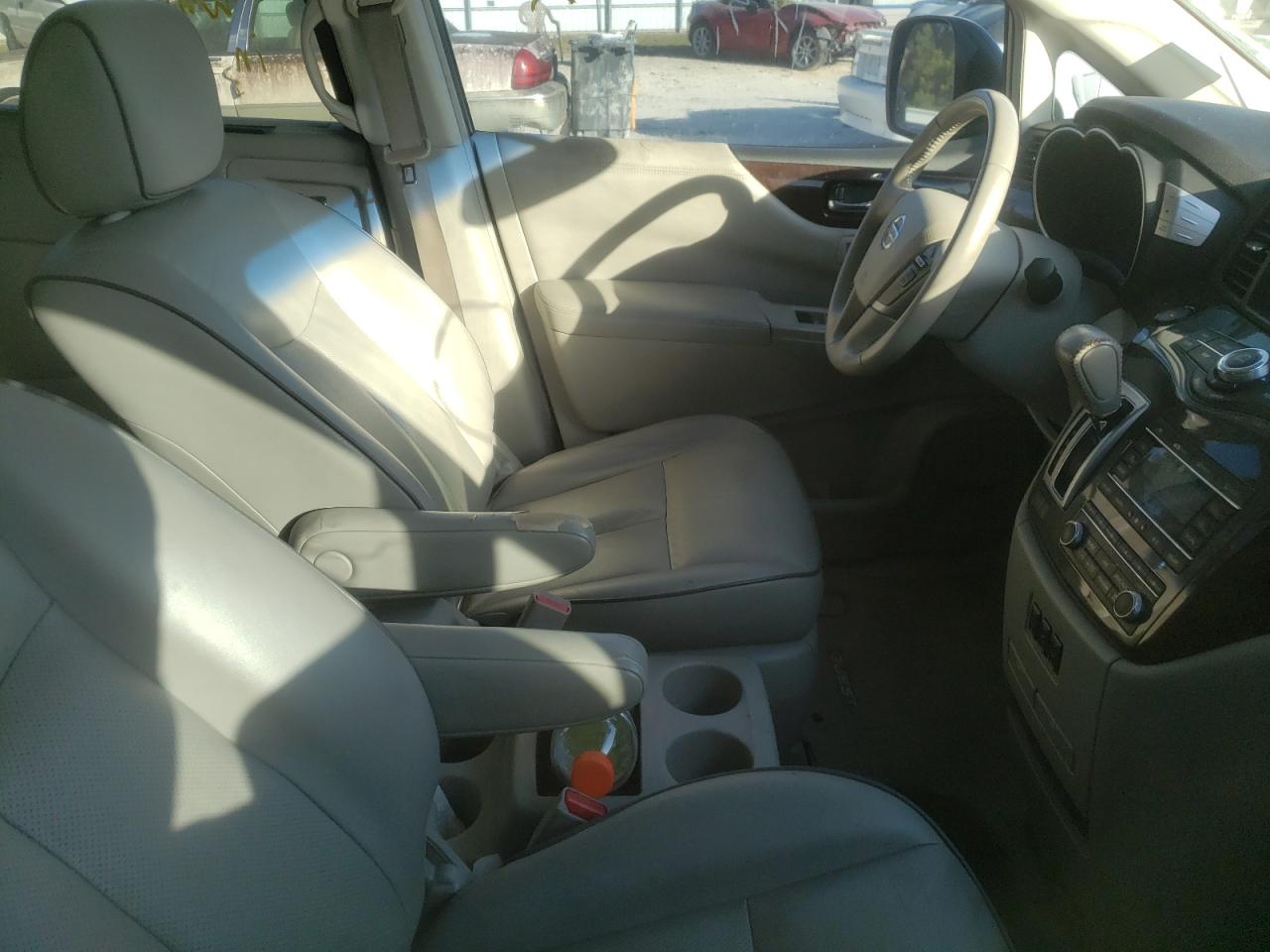 Photo 5 from auction – 2011 NISSAN QUEST S with VIN JN8AE2KPXB9002787