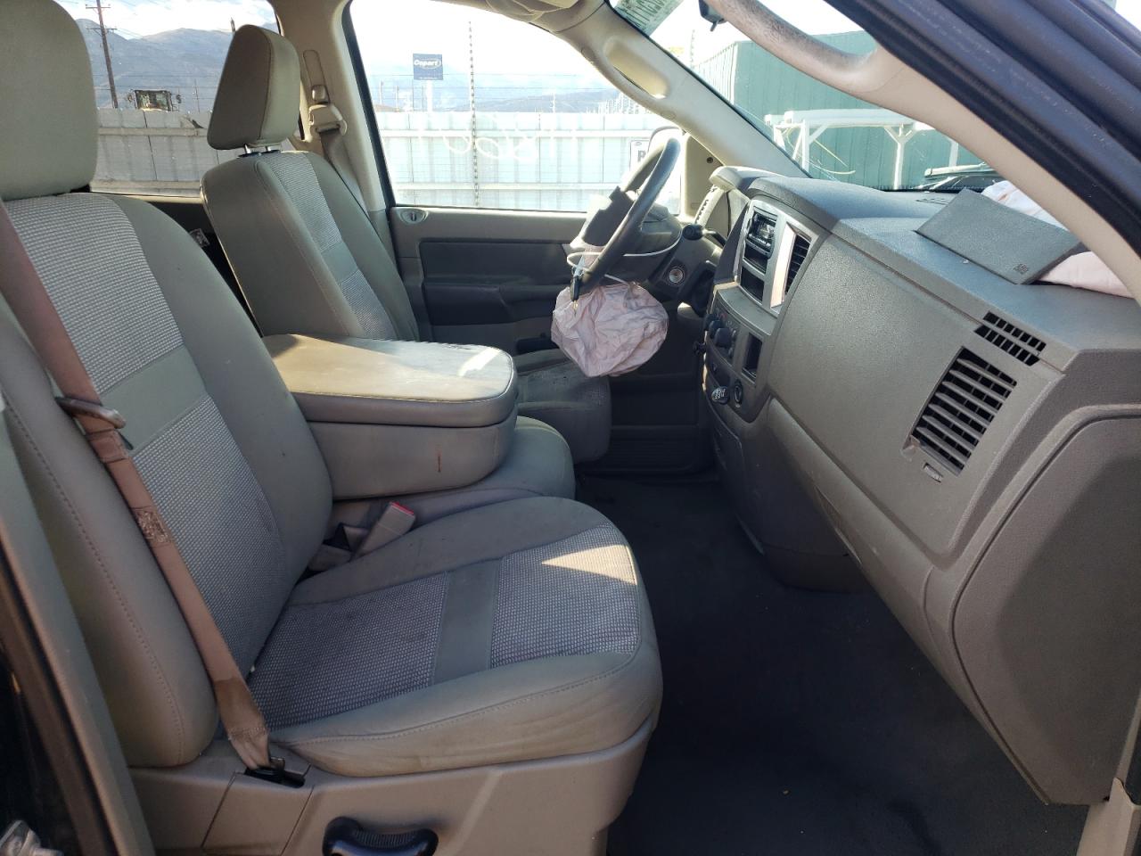 Photo 5 from auction – 2008 DODGE RAM 1500 S with VIN 1D7HA18298J130656