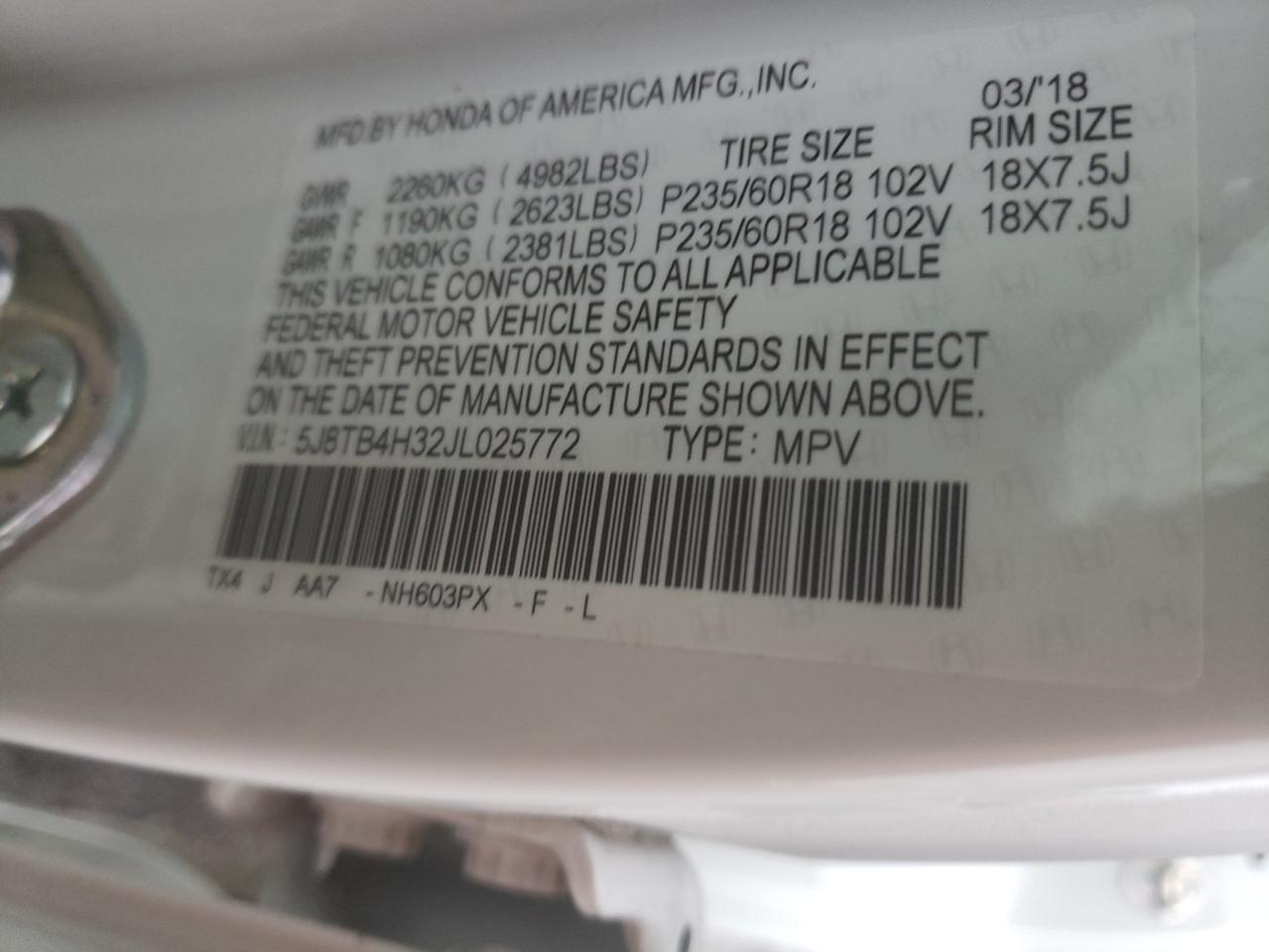 Photo 10 from auction – 2018 ACURA RDX with VIN 5J8TB4H32JL025772