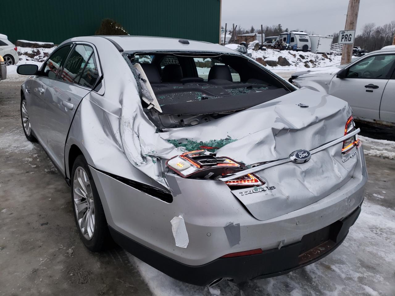 Photo 9 from auction – 2019 FORD TAURUS LIM with VIN 1FAHP2F86KG107562