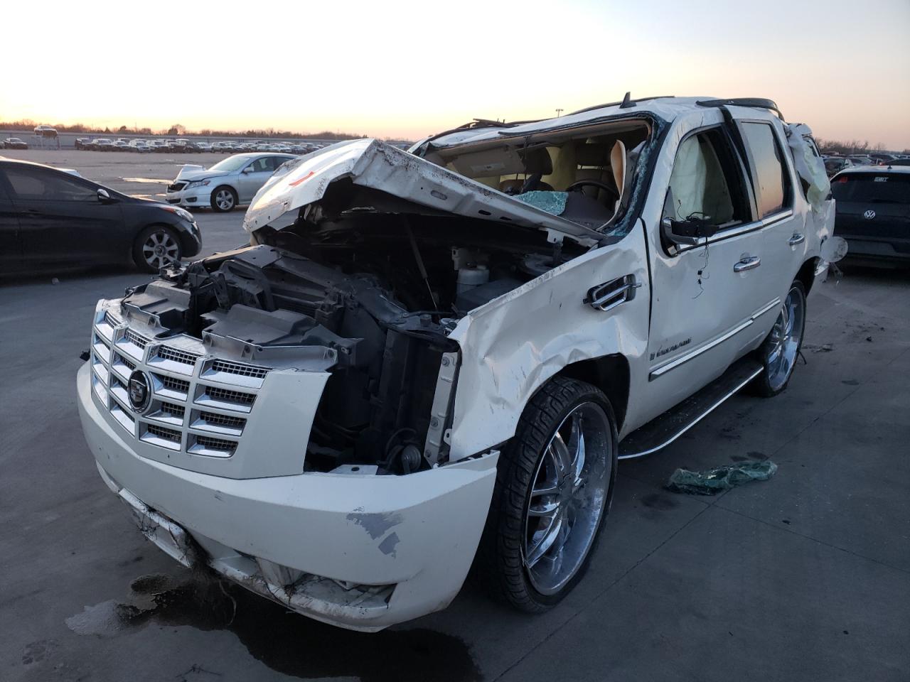 Photo 2 from auction – 2007 CADILLAC ESCALADE L with VIN 1GYFK63817R178282