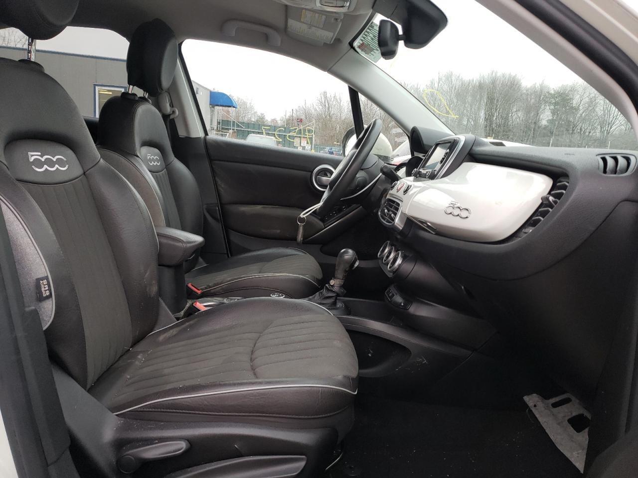 Photo 19 from auction – 2016 FIAT 500X LOUNG with VIN ZFBCFYDT7GP341785