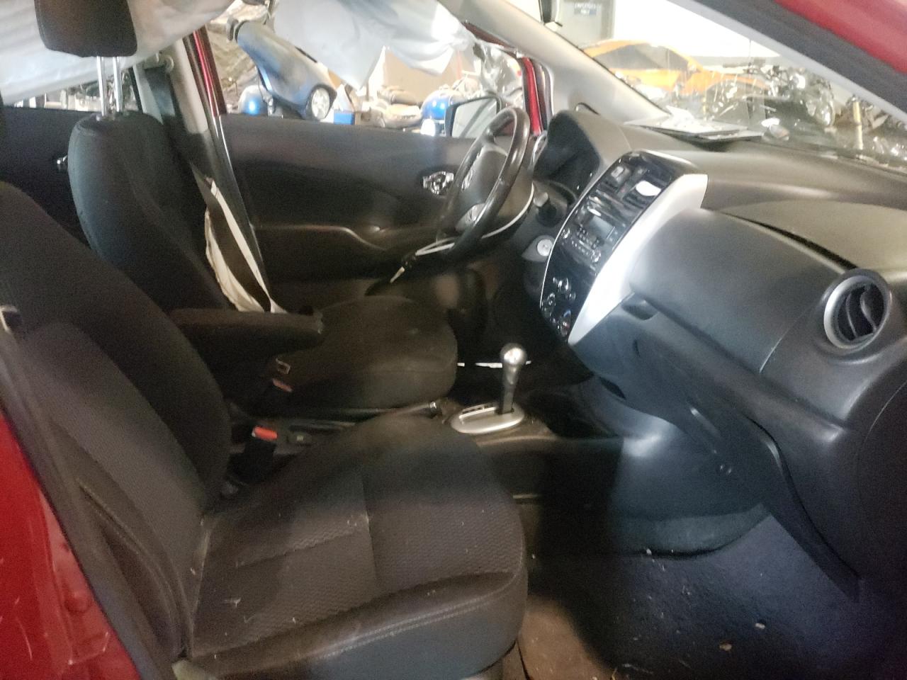 Photo 5 from auction – 2015 NISSAN VERSA NOTE with VIN 3N1CE2CP6FL368393