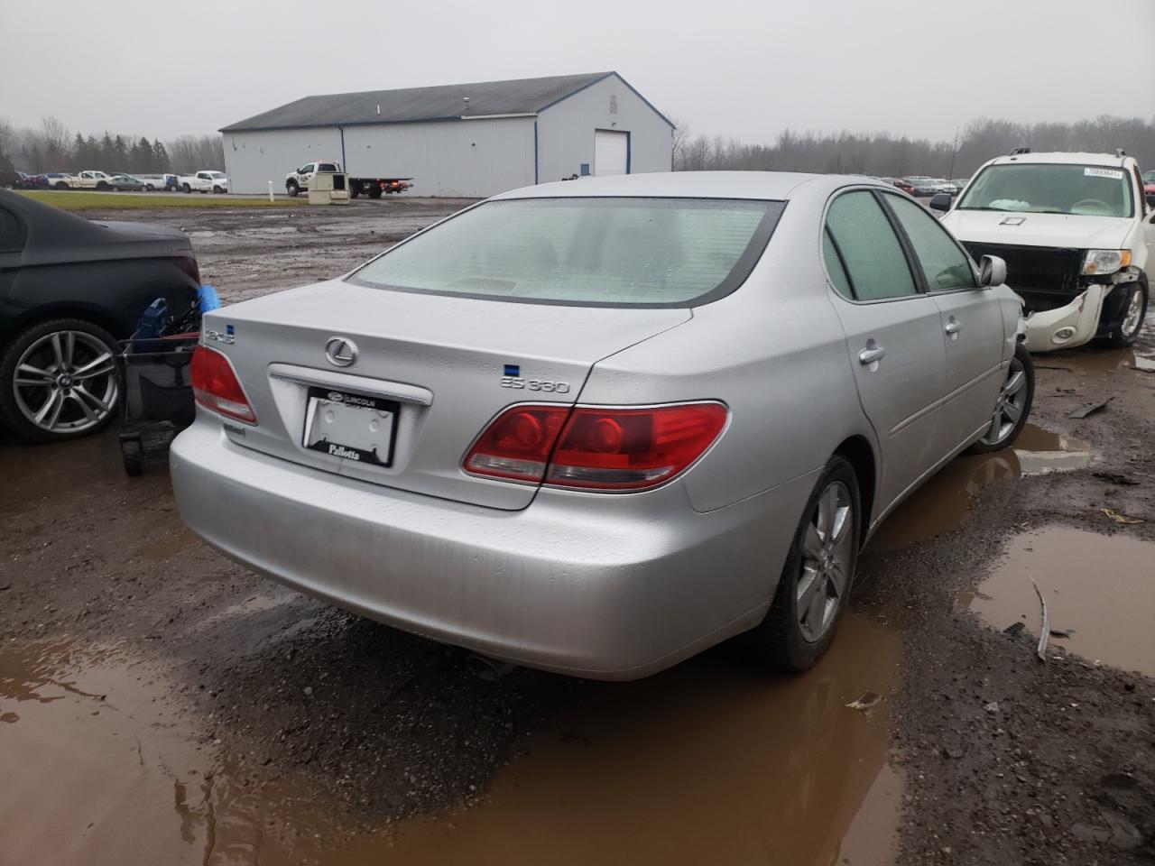 Photo 4 from auction – 2005 LEXUS ES 330 with VIN JTHBA30G355064885