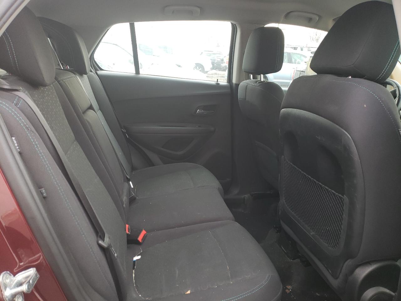 Photo 6 from auction – 2016 CHEVROLET TRAX LS with VIN 3GNCJNSB4GL262212