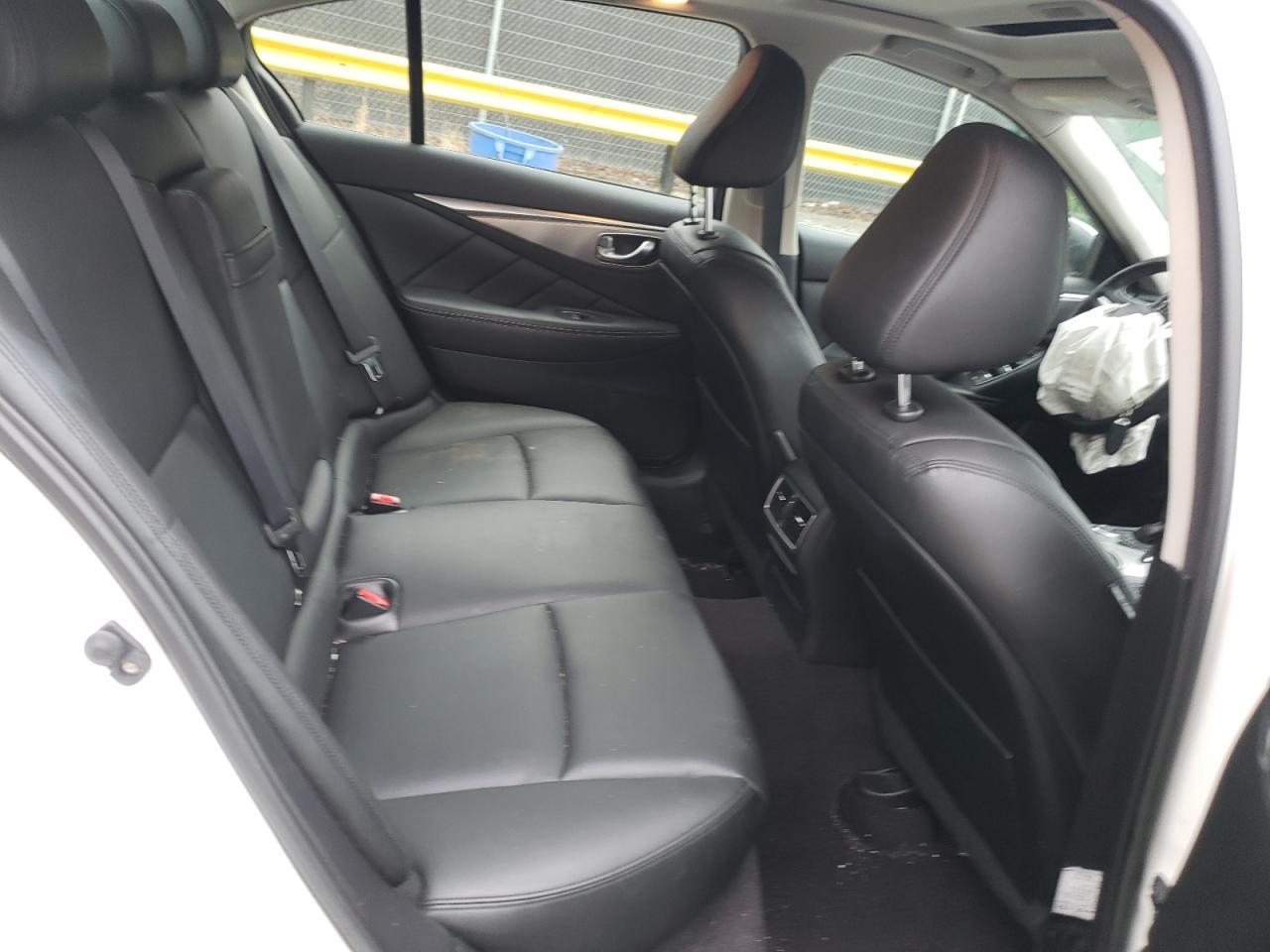 Photo 6 from auction – 2014 INFINITI Q50 BASE with VIN JN1BV7AR4EM693383