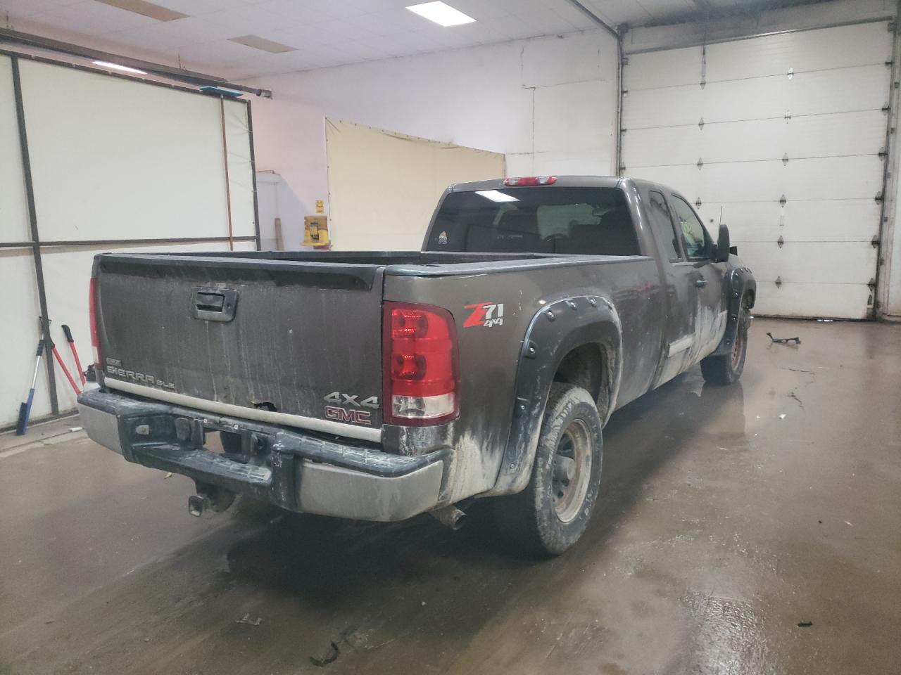 Photo 4 from auction – 2008 GMC SIERRA K15 with VIN 1GTEK19058E184200