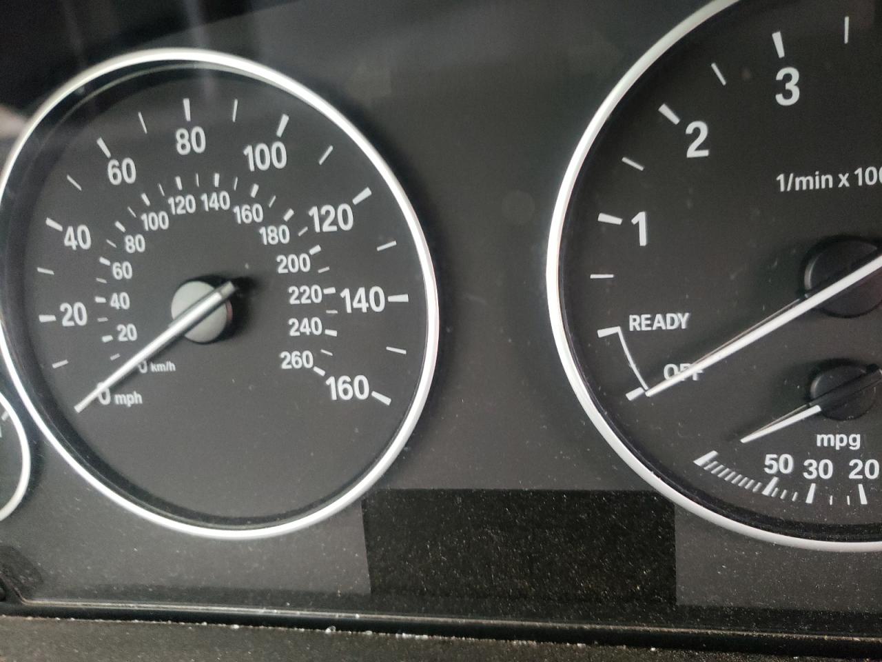 Photo 8 from auction – 2016 BMW 320 I with VIN WBA8E1G53GNT33900