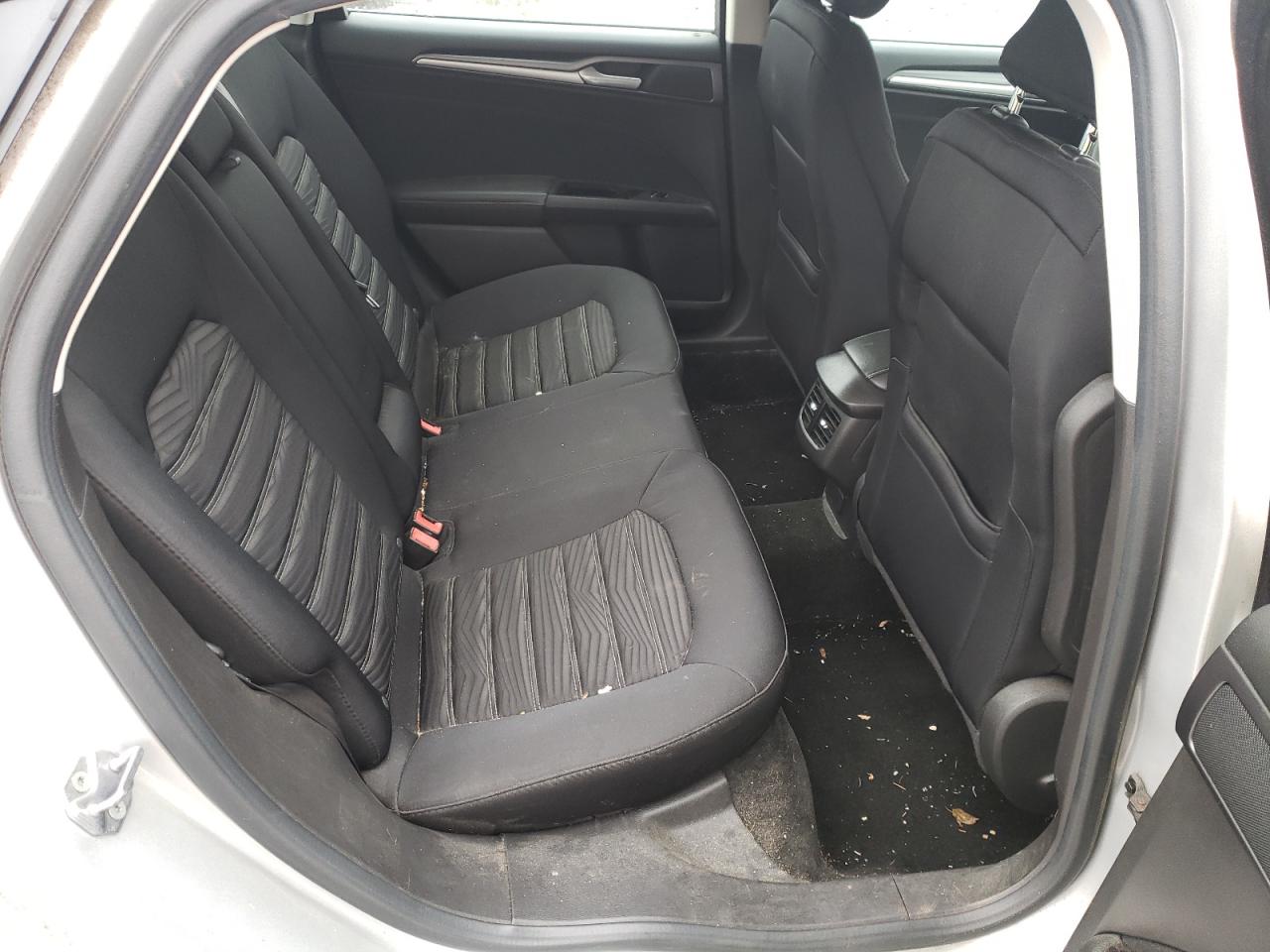 Photo 6 from auction – 2016 FORD FUSION SE with VIN 3FA6P0H77GR242520