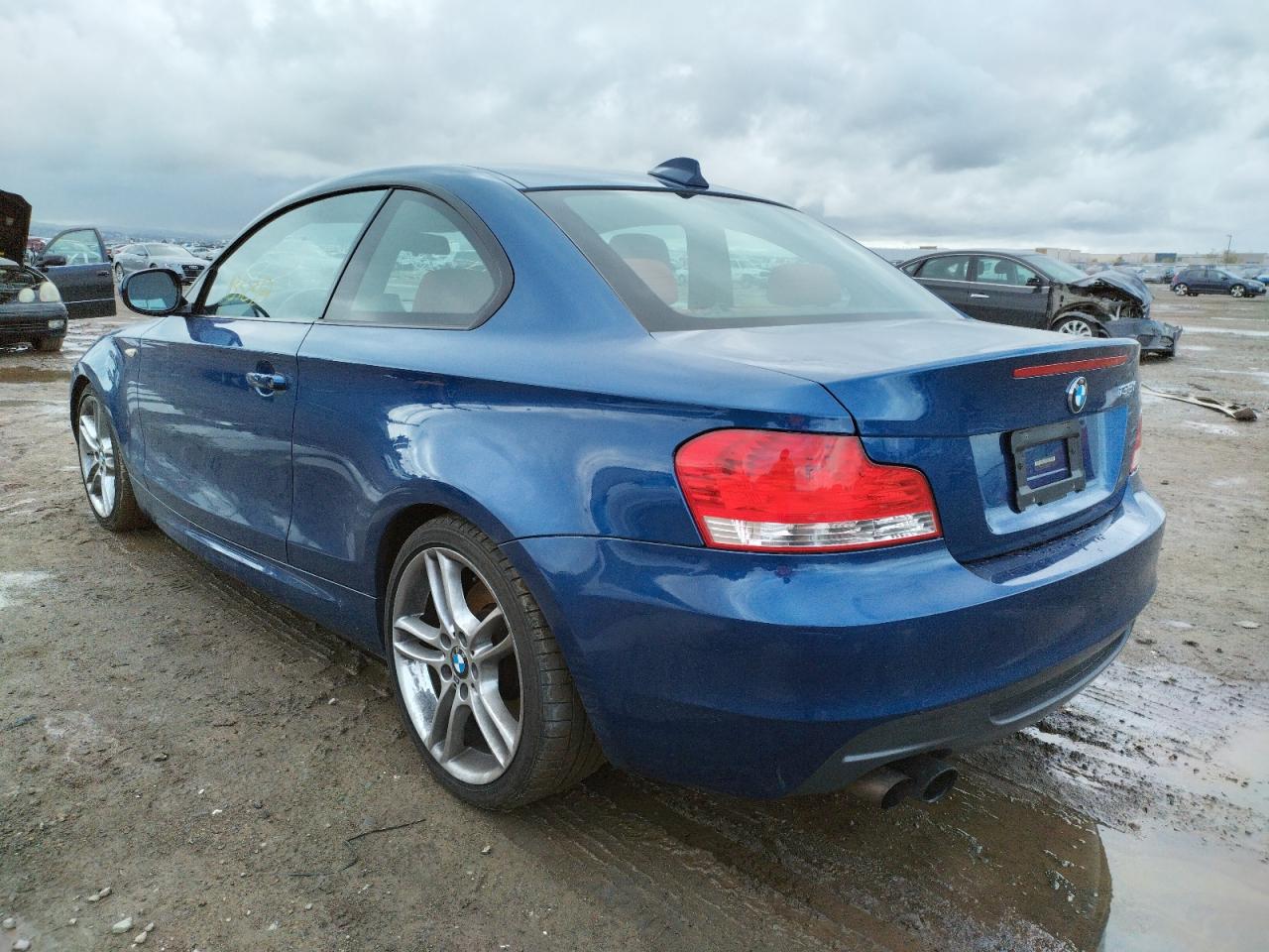 Photo 3 from auction – 2011 BMW 135 I with VIN WBAUC9C58BVM10391
