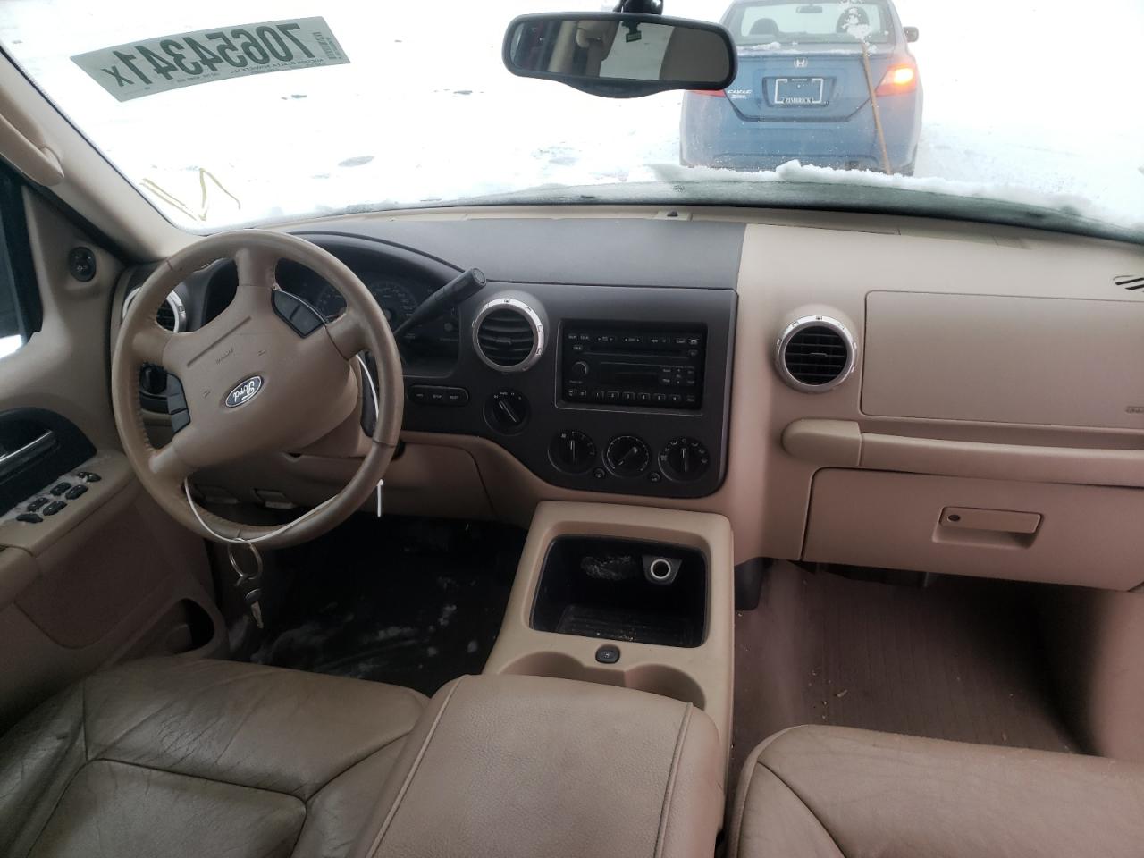 Photo 9 from auction – 2004 FORD EXPEDITION with VIN 1FMPU16L04LA30058