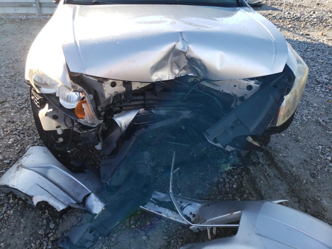 Photo 9 from auction – 2008 HONDA ACCORD EX with VIN JHMCP26718C001076