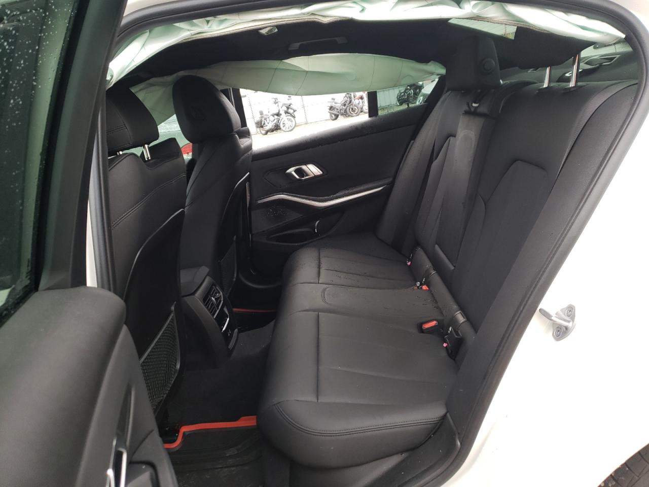 Photo 6 from auction – 2021 BMW 330E with VIN 3MW5P7J06M8B58294