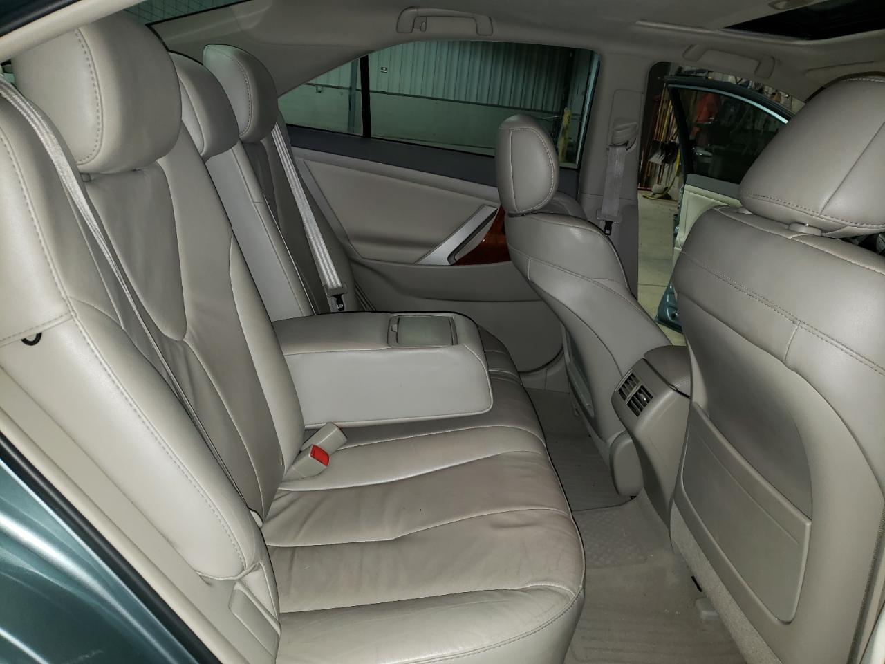 Photo 6 from auction – 2011 TOYOTA CAMRY BASE with VIN 4T1BF3EK1BU750288