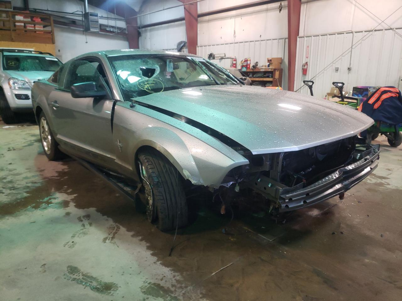 FORD MUSTANG 2008 with VIN 1ZVHT80N585106797 - Photo from auction