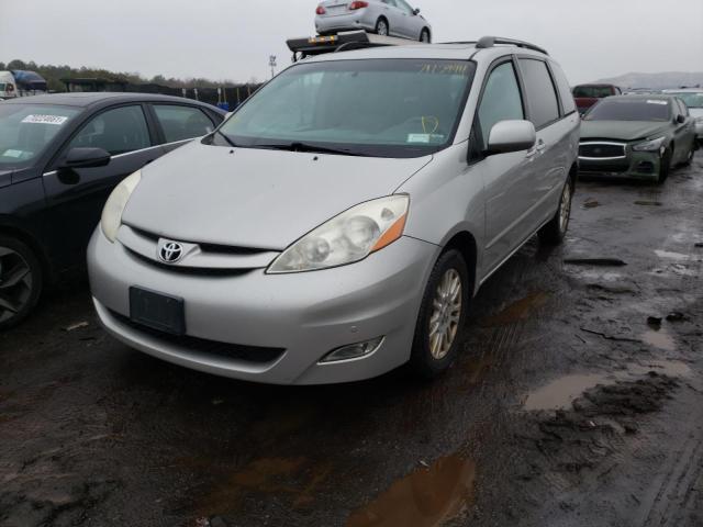 Photo 2 from auction – 2010 TOYOTA SIENNA with VIN 5TDDK4CC1AS031670